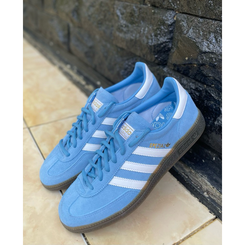Spezial ice blue