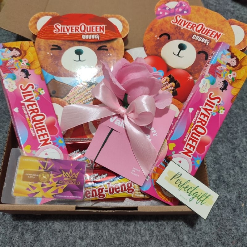 Hampers Valentine /  Hampers Coklat Silverqueen Special Edition