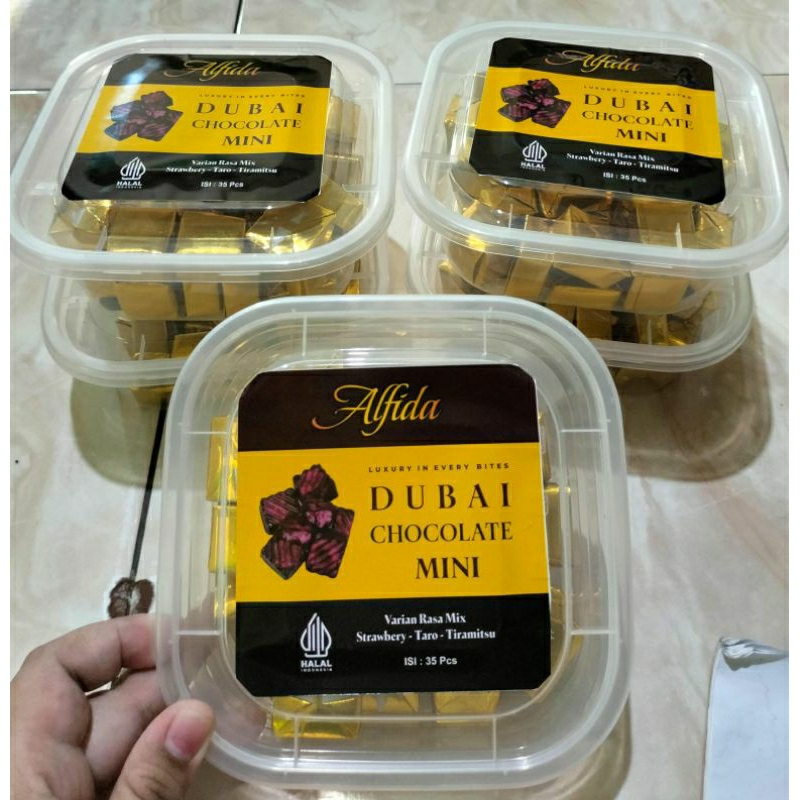 

Coklat Dubai Mini Size Isi ±35pcs Snack Curah Murah