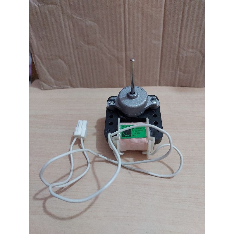 fan/dinamo kipas kulkas LG as besar 4mm 2pintu