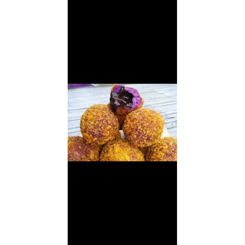 

bola ubi coklat