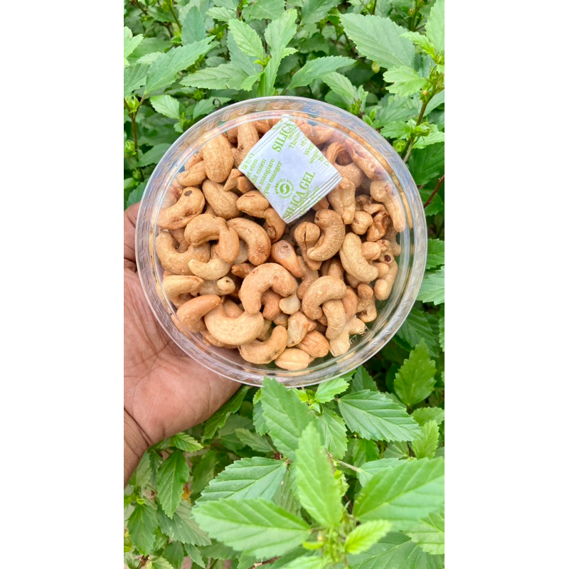 

kacang mede murah 200 gram toples/kacang mede toples murah 200gram