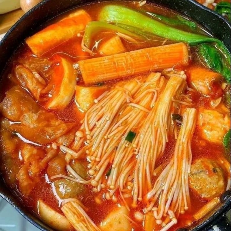 

seblak pengkolan seblak seafood dan sayuran gratis tea jus