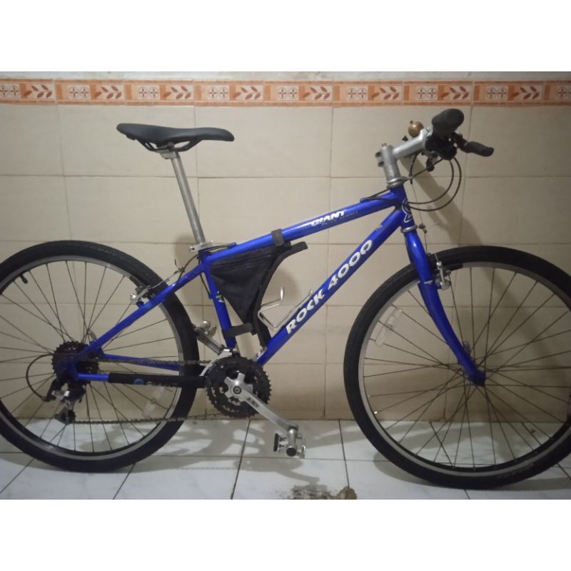 sepeda vintage giant series rock 4000