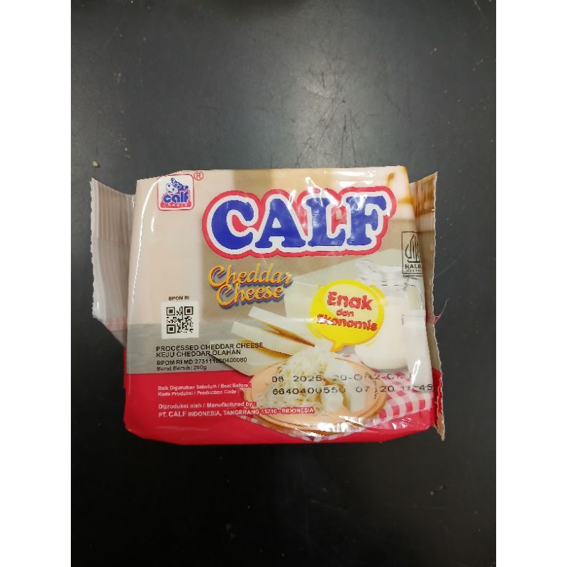 

calf keju cheddar kemasan 200gr