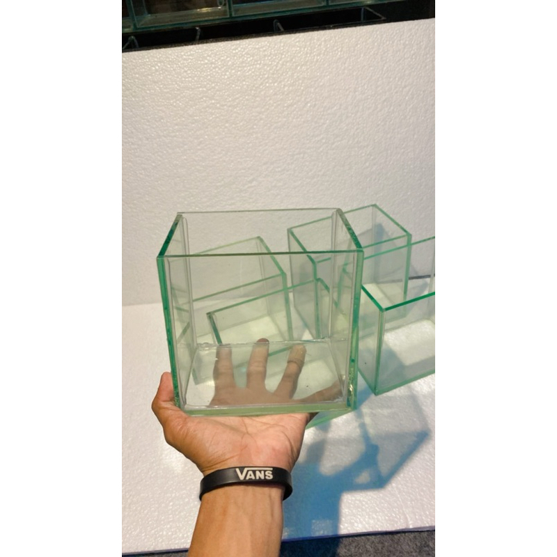aquarium mini ukur 15.10.15 kaca 5mm bening /aquarium guppy/aquarium cupang /soliter cupang