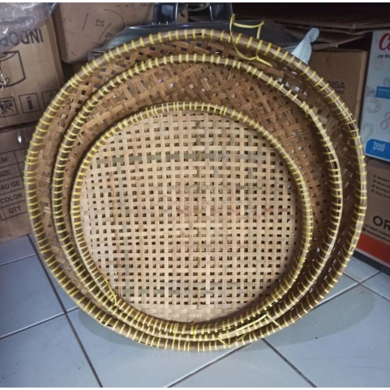 Tampah Bolong Bambu/ Tampah Bambu Lubang Besar/ Tampah Bolong Bambu bulat