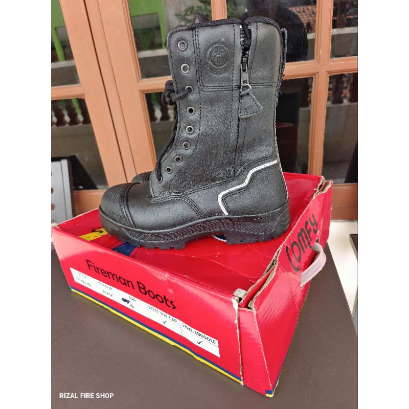 SEPATU PDL PEMADAM COMFY