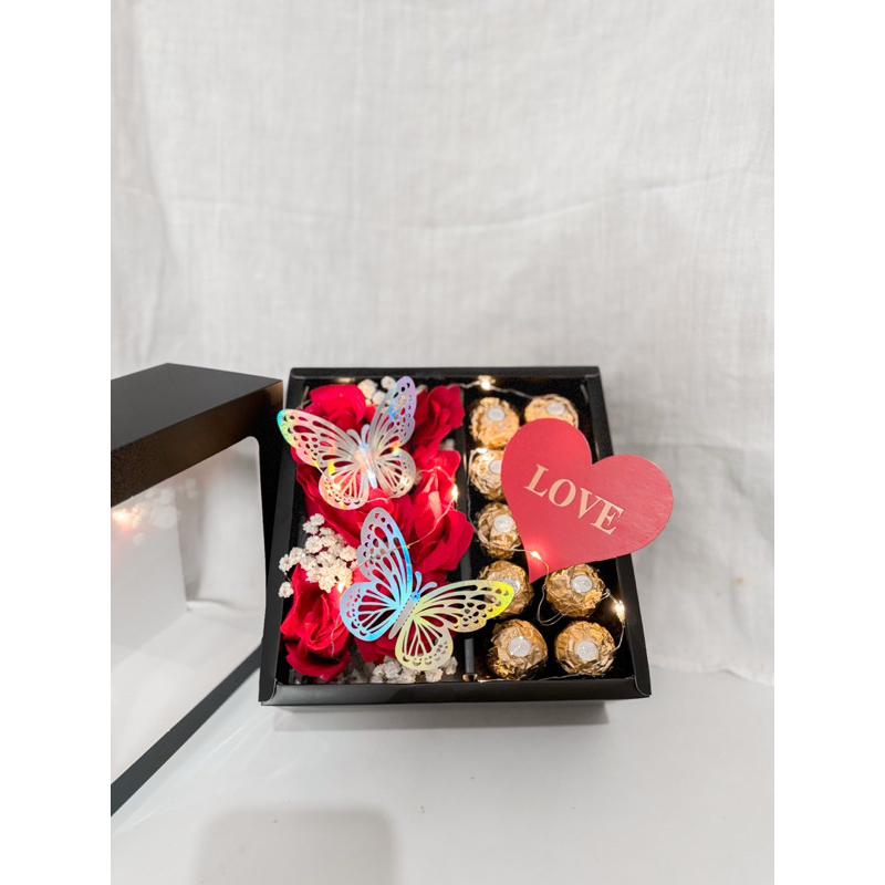 

GIFTBOX | FRAME | VALENTINE GIFT | HAMPERS LEMABRAN| LEBARAN GIFT | BITHDAY GIFT | GRADUATION GIFT | ANNIVERSARY GIFT | GIFT | GTAND OPENING || HADIAH WISUDA | GRANDOPENING | GRADUATION FRAME | PHOTO FRAME | FRAME FOTO
