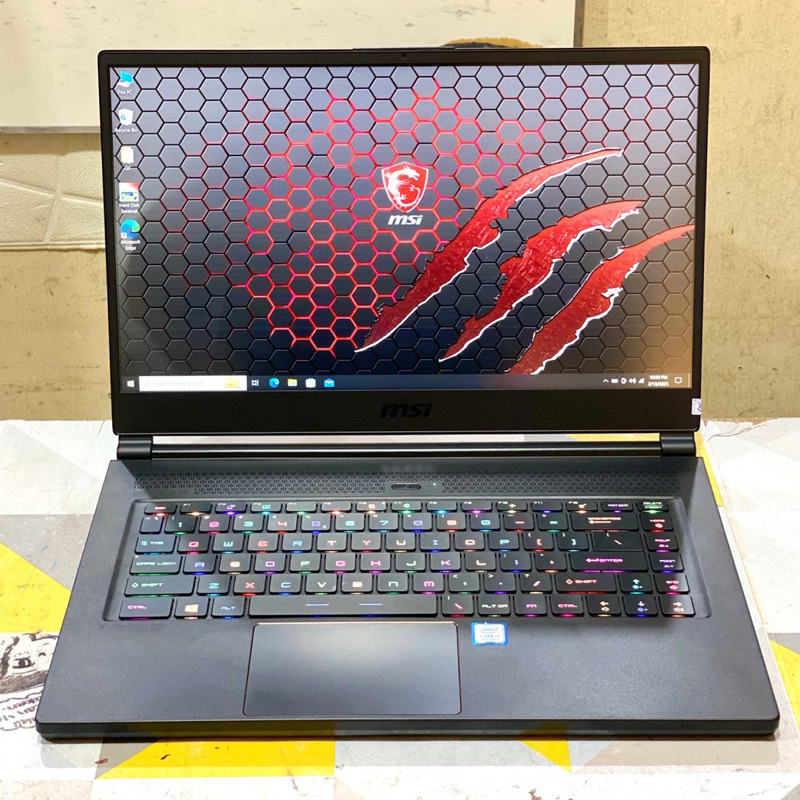 LAPTOP GAMING SPEK GAHAR MSI GS65 Stealth Thin 8RF Core I7 - 8750H RAM 32GB SSD 512GB Intel UHD Grap