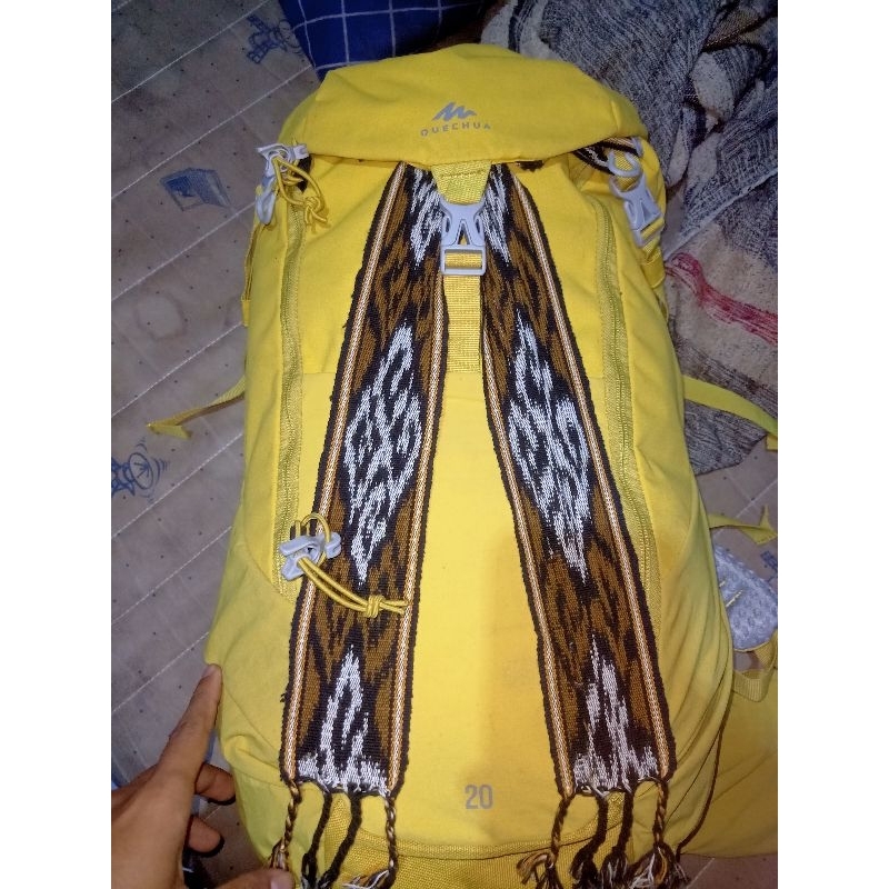 ( SOLD ) Carrier Quechua MH500 20L