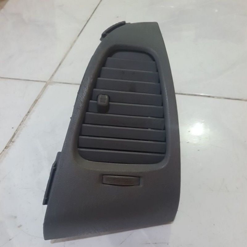 kisi ac dalam sebelah kanan kijang inova original copotan
