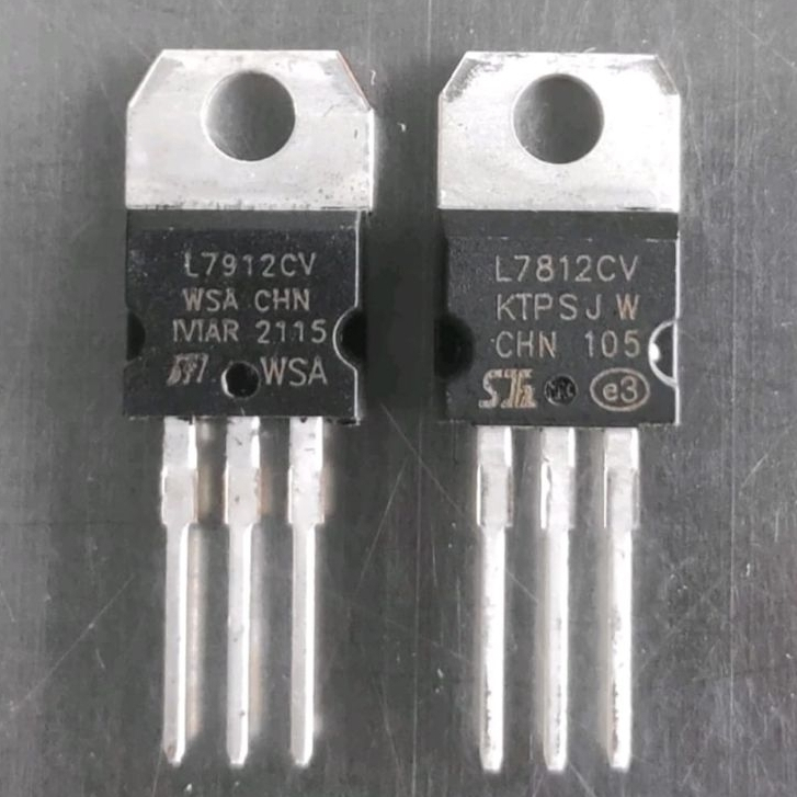 1pcs Transistor IC L7812 IC REGULATOR L7812