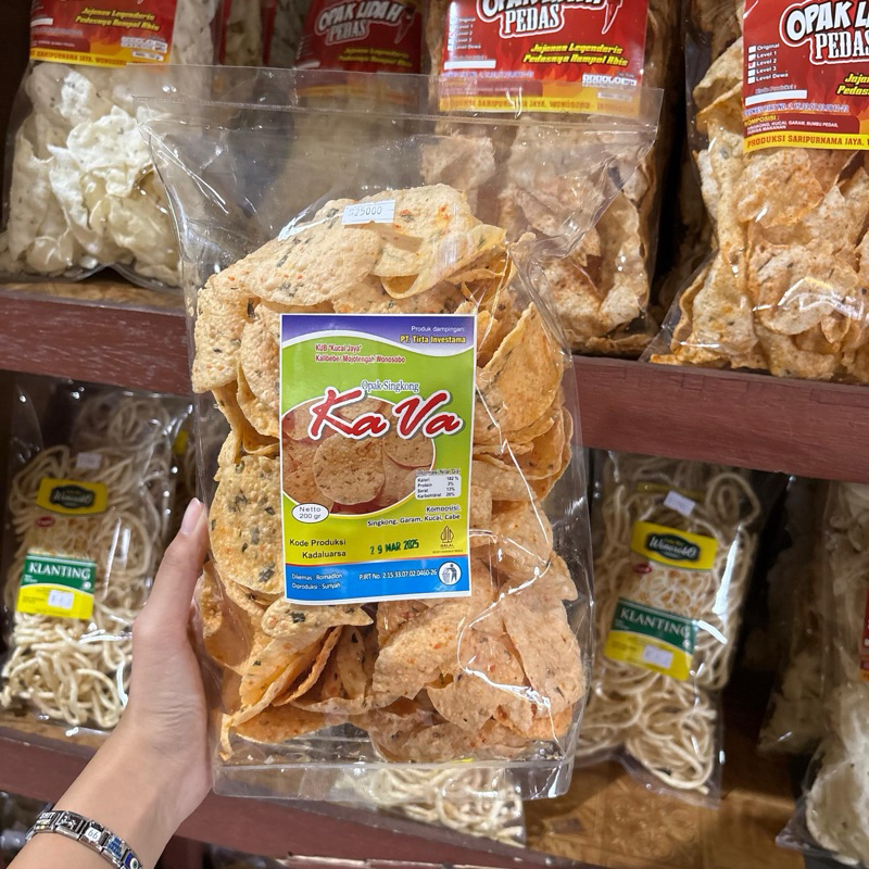 

opak singkong pedas “kava”