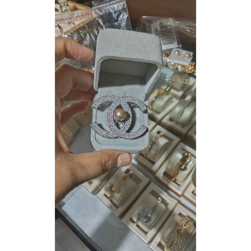 bros mutiara air laut