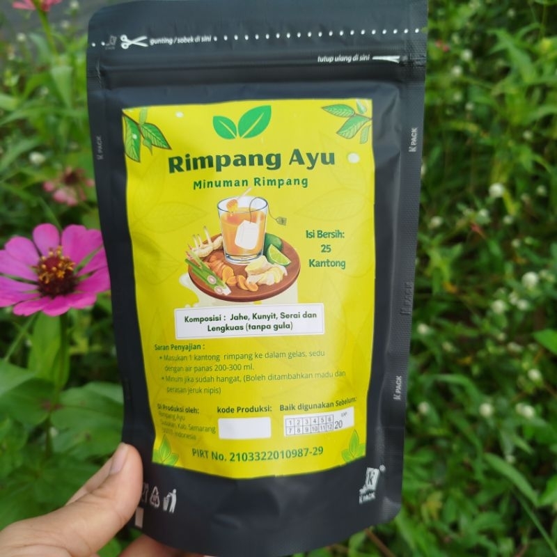 

Rimpang Ayu Minuman dari bahan Rimpang Jahe, Kunyit, Lengkuas, dan Serai.