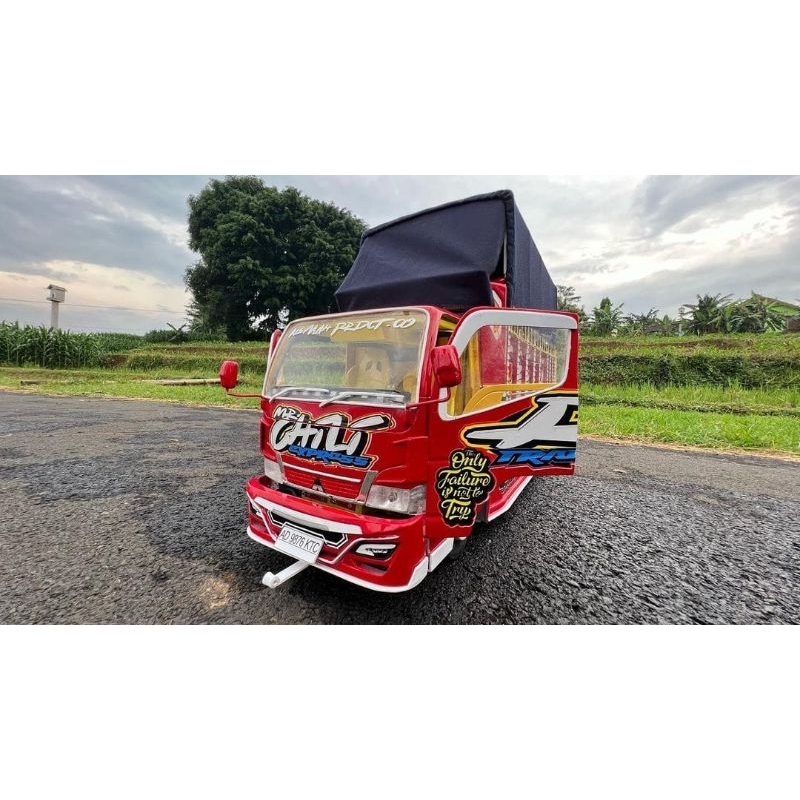 MINIATUR TRUK OLENG MINIATUR TRUK LAMPU TERPAL MURAH TRUK OLENG RODA KAYU BISA COD
