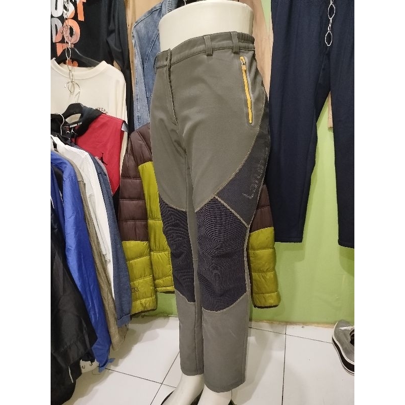 CELANA OUTDOOR LAFUMA SOFTSEL RYDER HIJAU ARMY