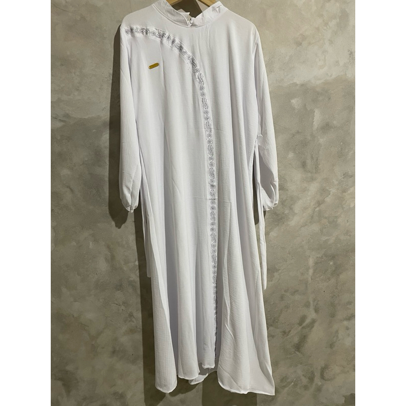 abaya putih / abaya putih mewah / abaya putih swaroski / abaya putih cantik / abaya / abaya 2025