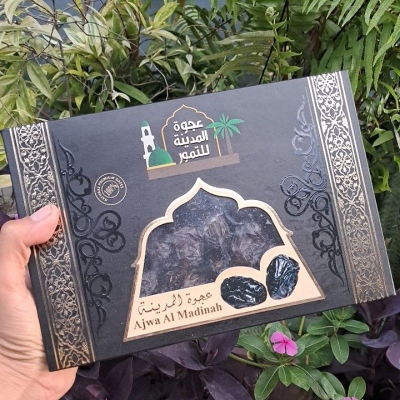 

Kurma Ajwa 1kg dijamin Asli Madinah Exp Des 2026