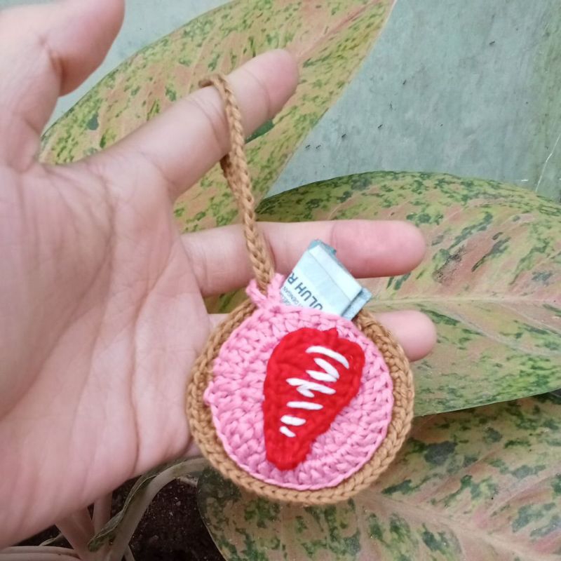 

Angpau rajut buah