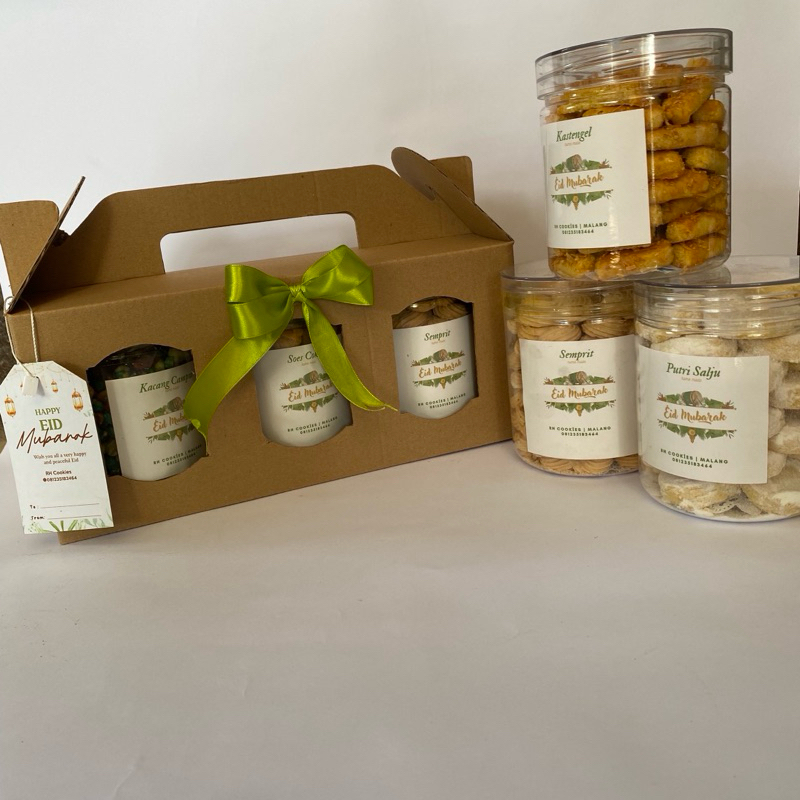 

Hampers Lebaran Isi 3 Nastar, Kastengel, dan Putri Salju