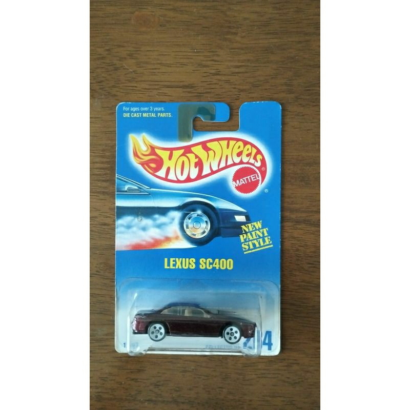 Hot Wheels Lexus SC400 (2)