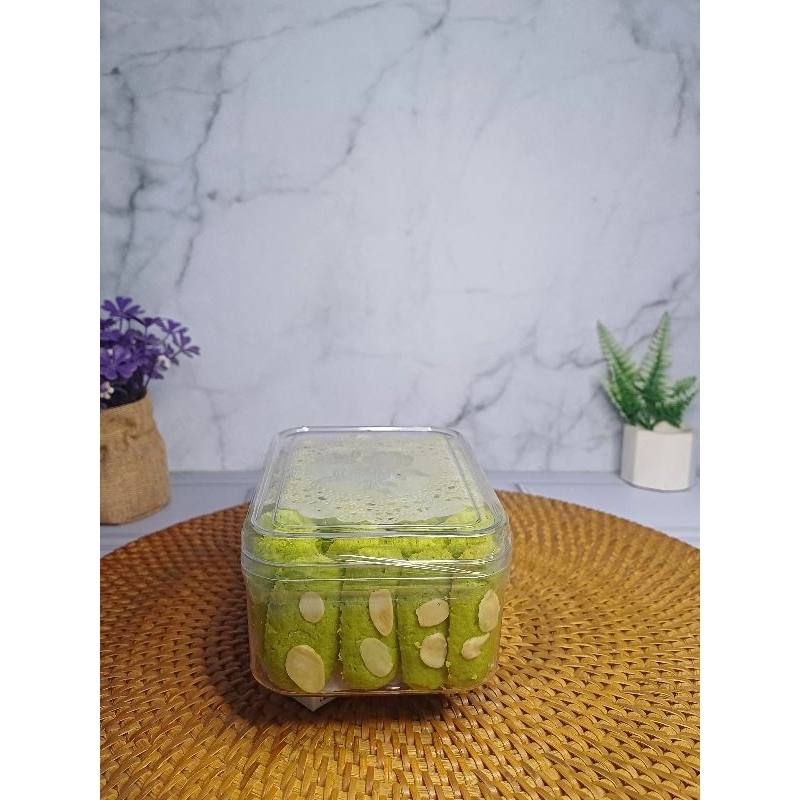 

LIDAH KUCING MATCHA GREEN TEA ALMOND