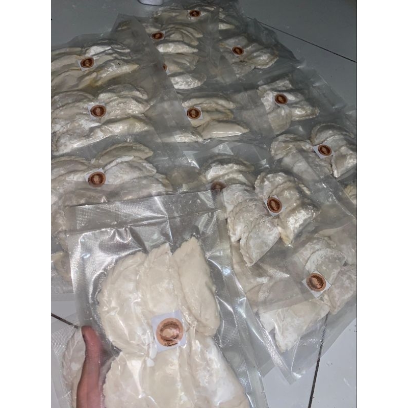 

CIRENG AYAM SUWIR