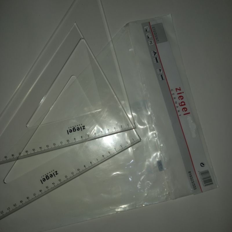 

Penggaris Ziegel Segitiga Set !Preloved!
