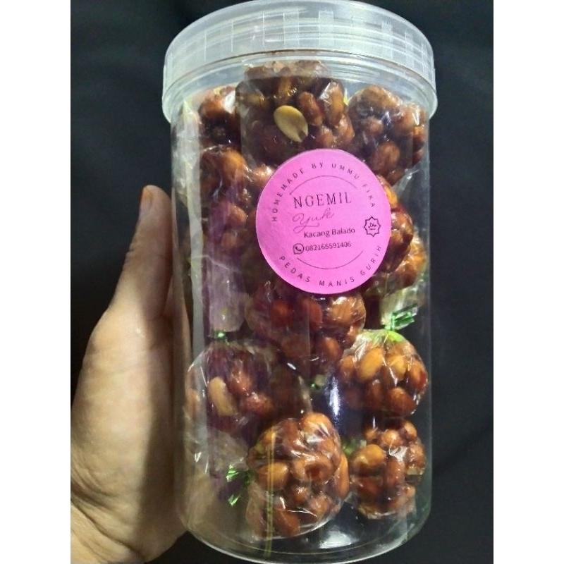 

kacang balado cemilan pedas manis gurih homemade kemasan toples isi 20pcs