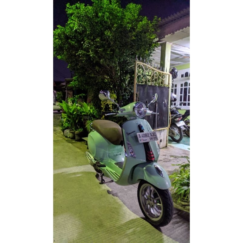 Vespa primavera 150 i get abs ( second )