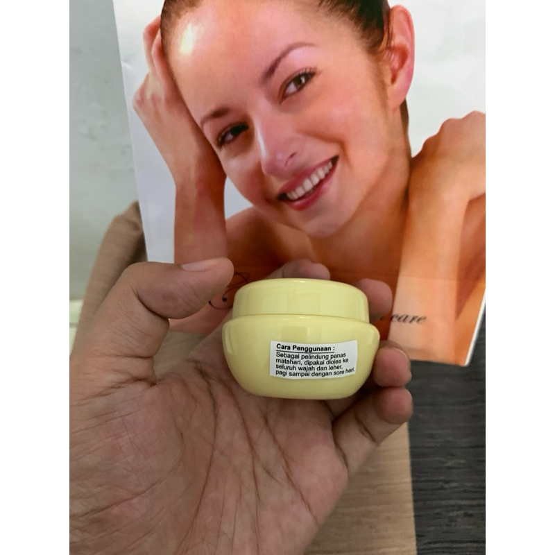 JASTIP CREAM PAGI KLINIK CANTIK BARATAJAYA