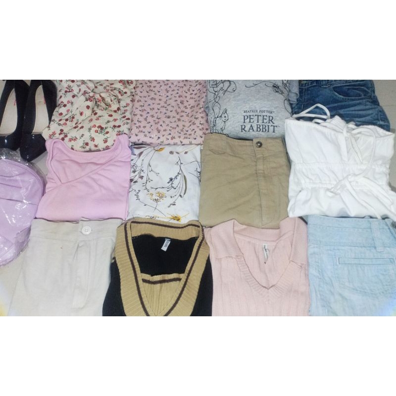 preloved crop top, hot pants, hoodie, kemeja, cargo midi skirt, dress, long sleeve, by @dizzycapibar