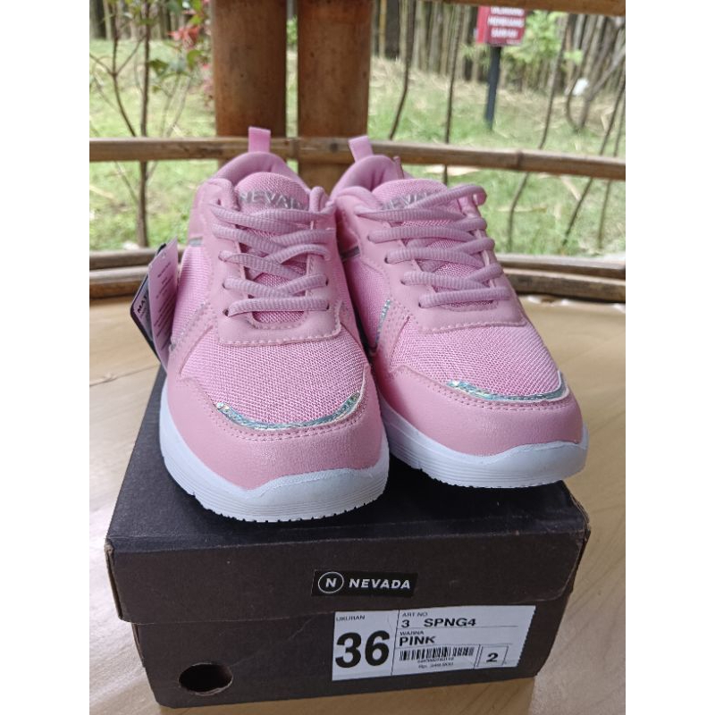 SEPATU ANAK CEWEK SNEAKERS FASHION NEVADA