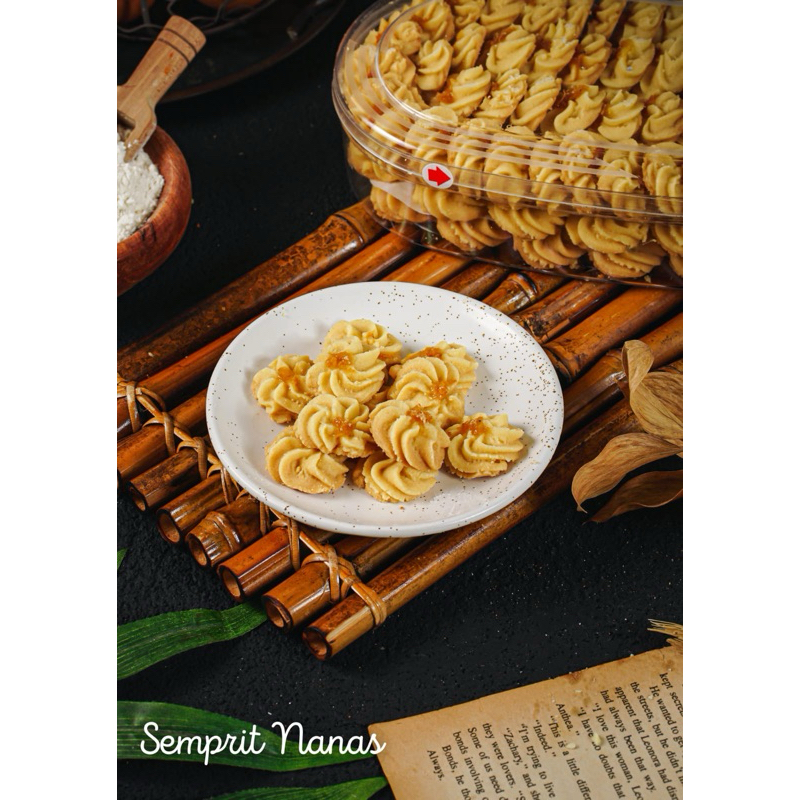 

Semprit nanas lebaran