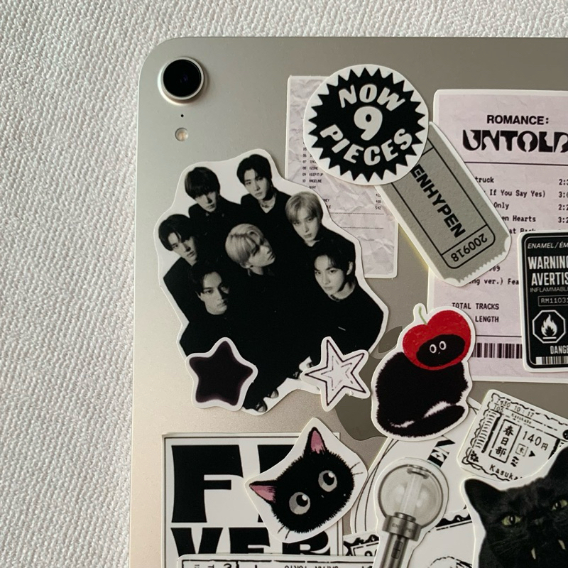 

REQUEST STICKER! (BACA DESKRIPSI)