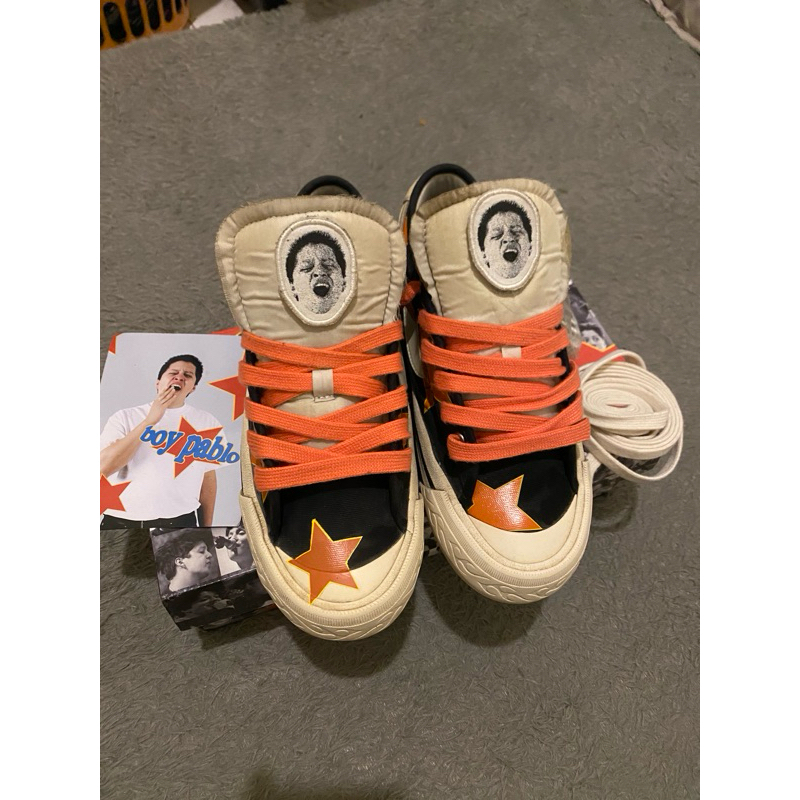 compass x boy pablo second