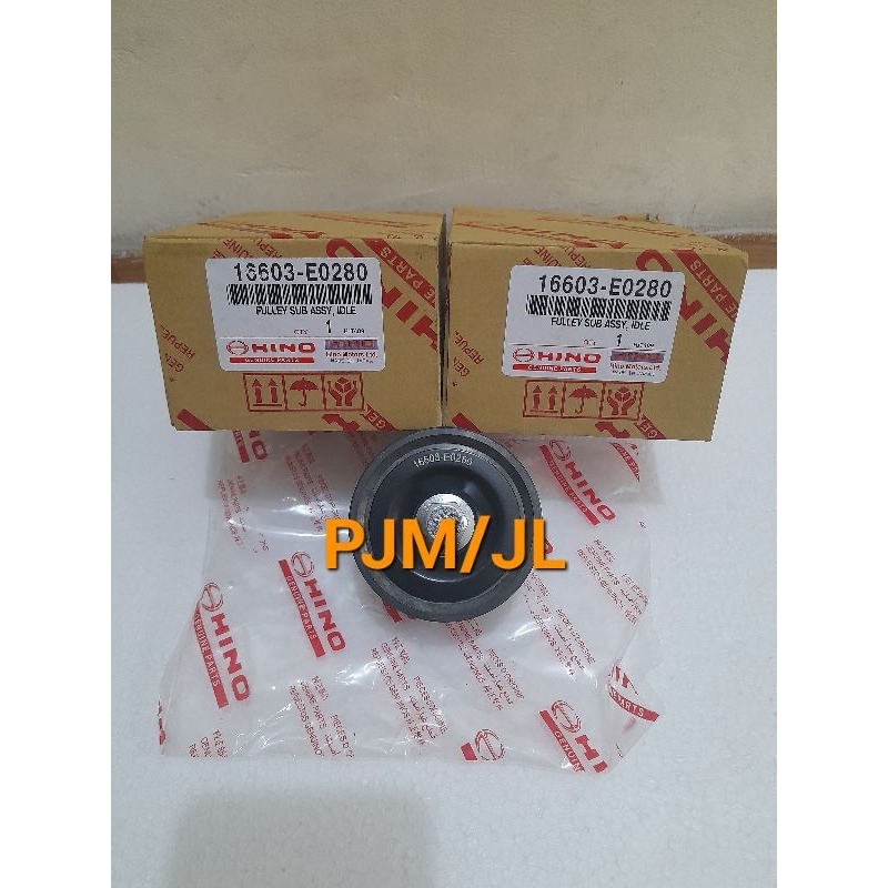 BUSHING TENSIONER HINO 500 UERO 4 HINO 500 HINO LOHAN FM280JD FM260JD FM260TI.