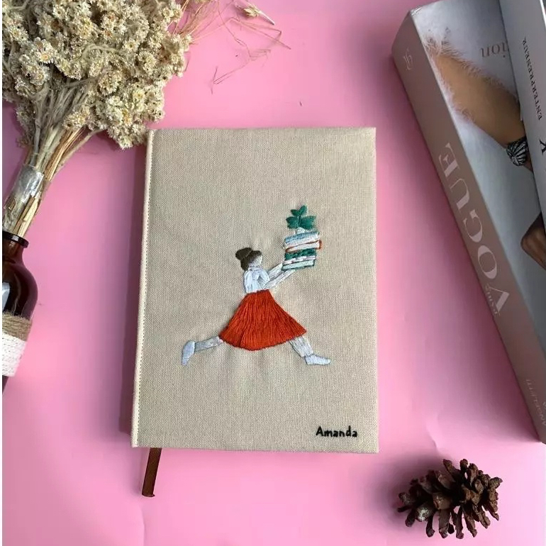 

SWEET ANNA BOOK EMBROIDERY