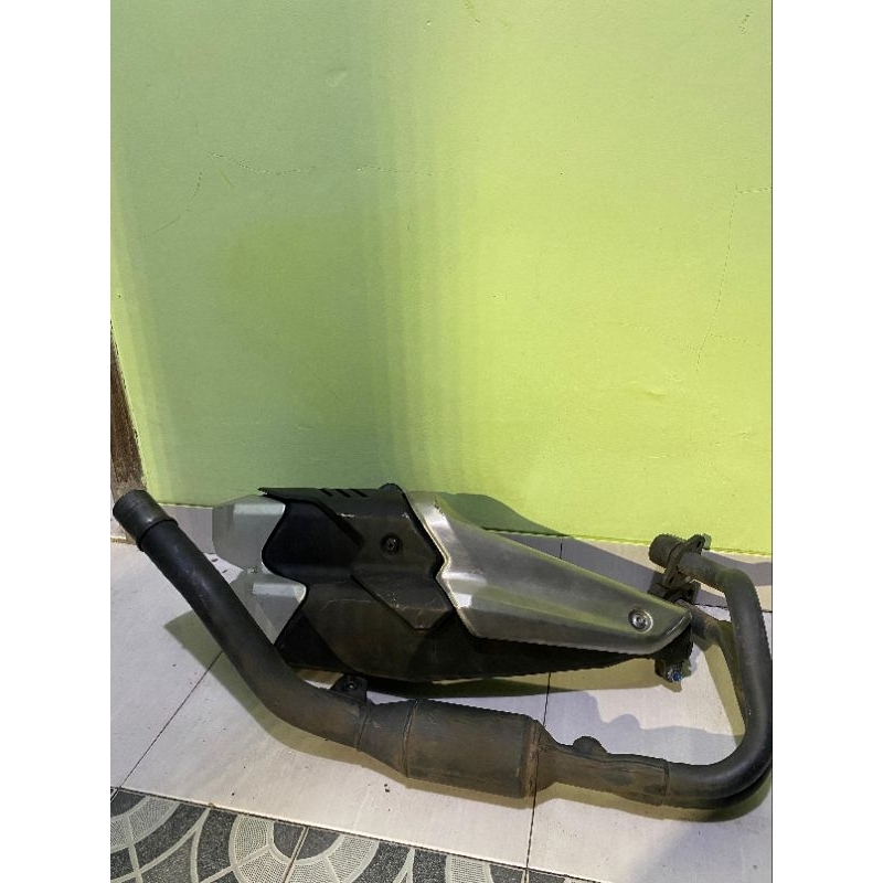 knalpot standar CBR250RR original