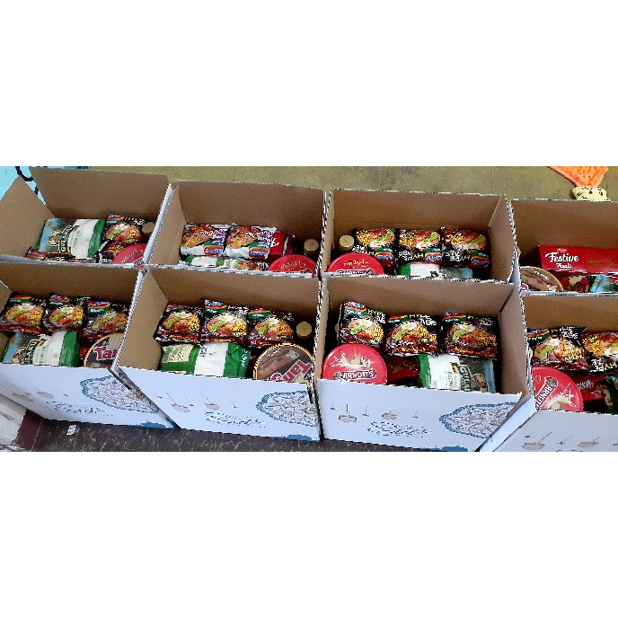 

( 10Pcs ) Kardus Parsel Sembako Lebaran Ukuran 40 x 25 x 32 cm Dus Hampers Idul Fitri Kardus Kotak Packaging