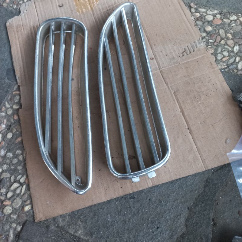 Grill Vw  Volkswagen Karmann Ghia 1960 sd 1974