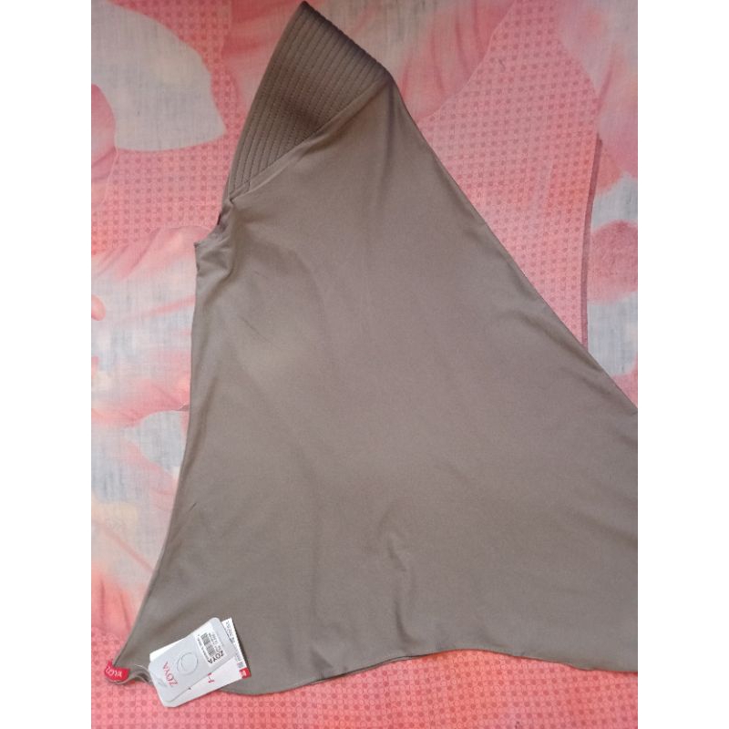 Bergo Zoya Marsha hl warna abu baru