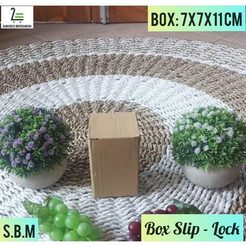 

Box 7x7x11cm/Kardus/Karton/Hampers(spare part)