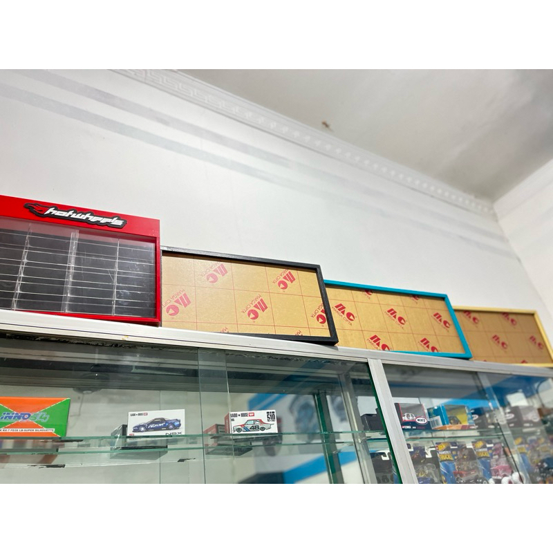 rak hotwheels akrilik