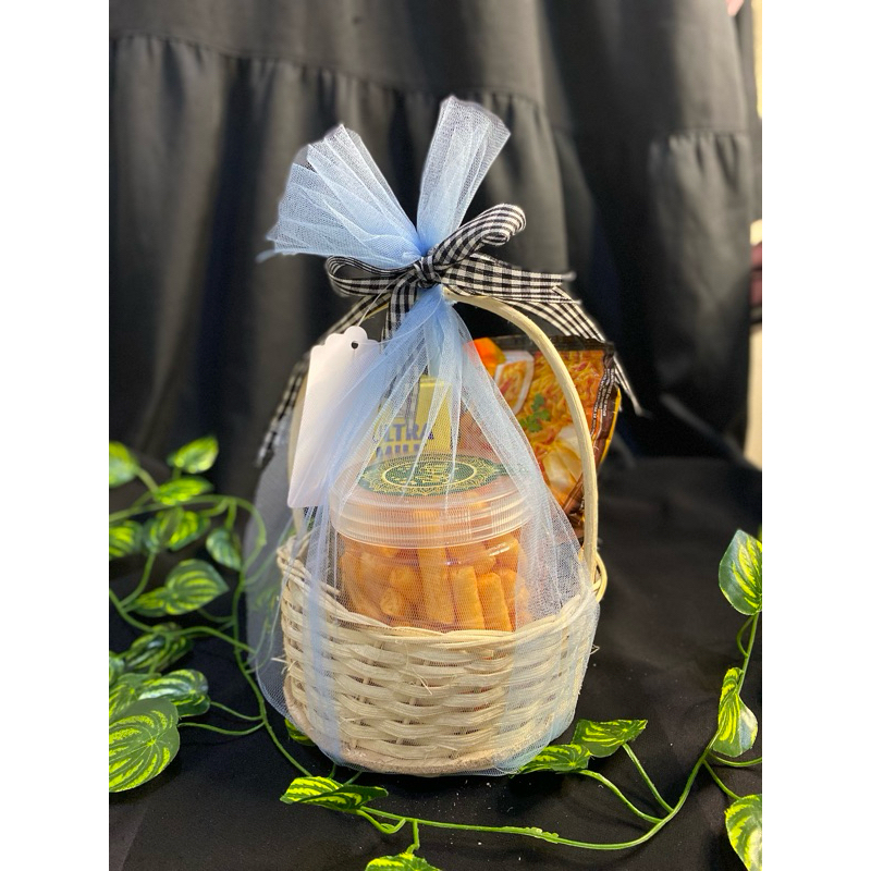 

HAMPERS LEBARAN KERANJANG / PARCEL LEBARAN KAIN TILE