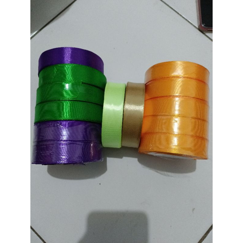 

Pita Satin 2 cm/Pita Buket /Pita Hampers