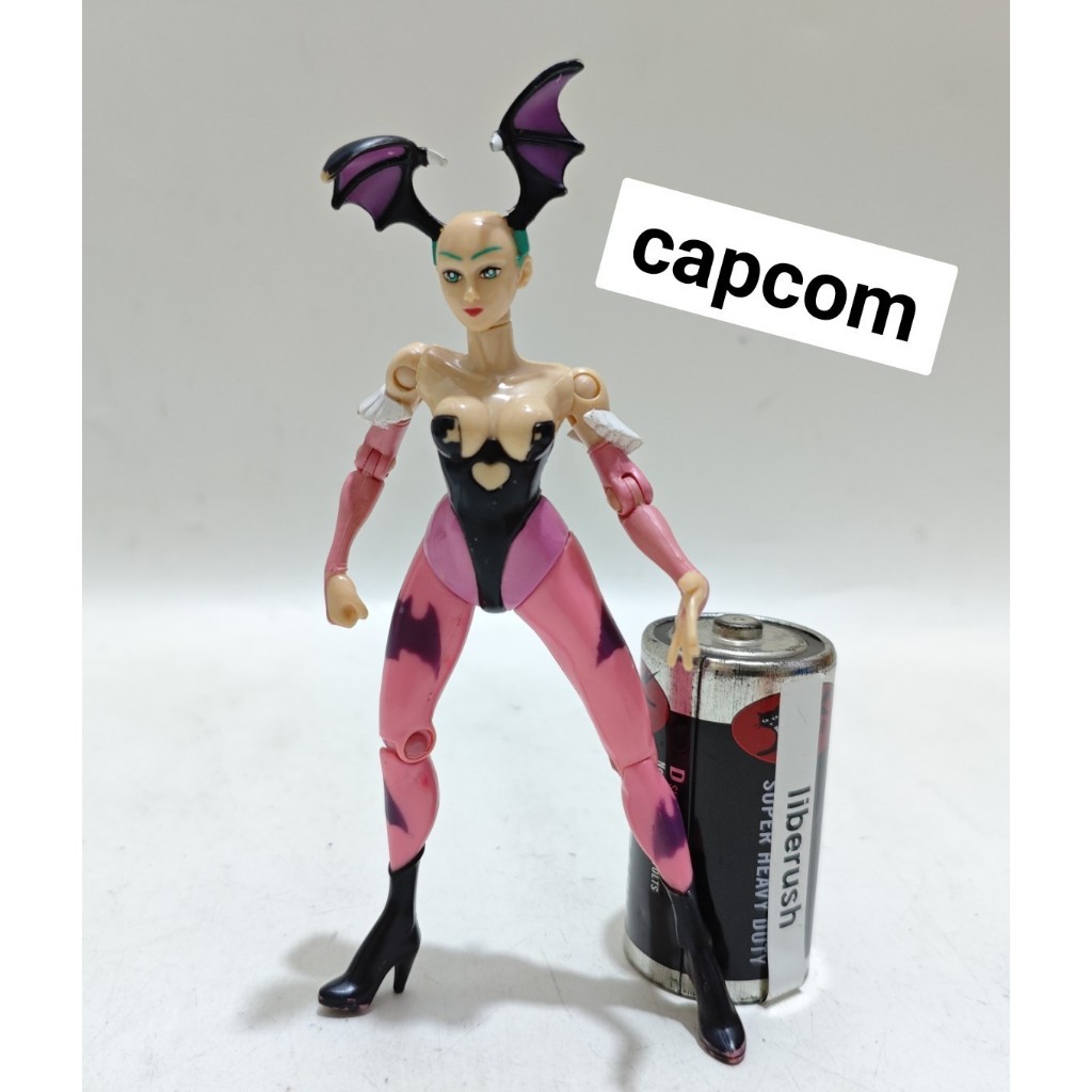 toybiz marvel vs capcom marvel universe morrigan darkstalkers action figure toy biz