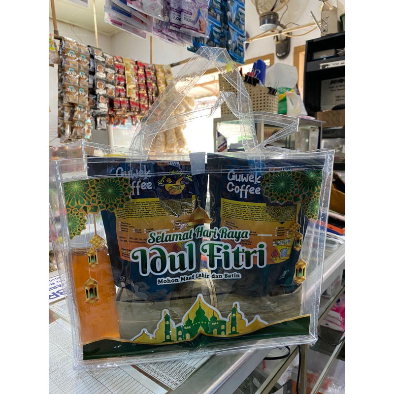 

Paket Hampers Lebaran Oleh Oleh Khas Salem Brebes